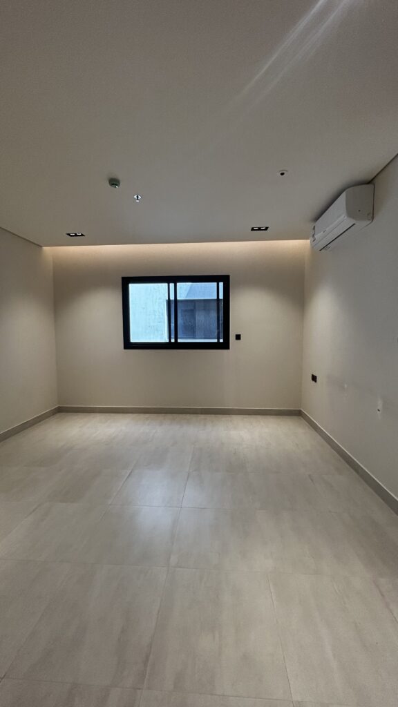 شقة مميزة للبيع في حي العارض — الرياض