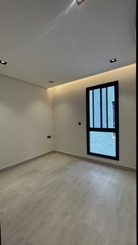 شقة مميزة للبيع في حي العارض — الرياض