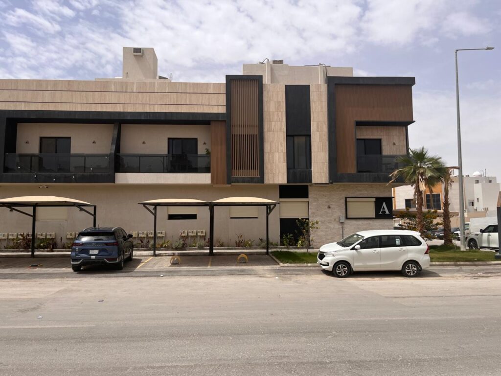 شقة مميزة للبيع في حي العارض — الرياض