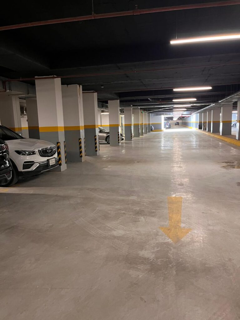 شقة مميزة للبيع في حي العارض — الرياض